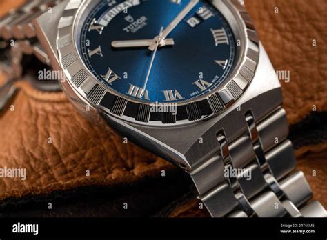 tudor royal m28600-0005|m28600 0005 price.